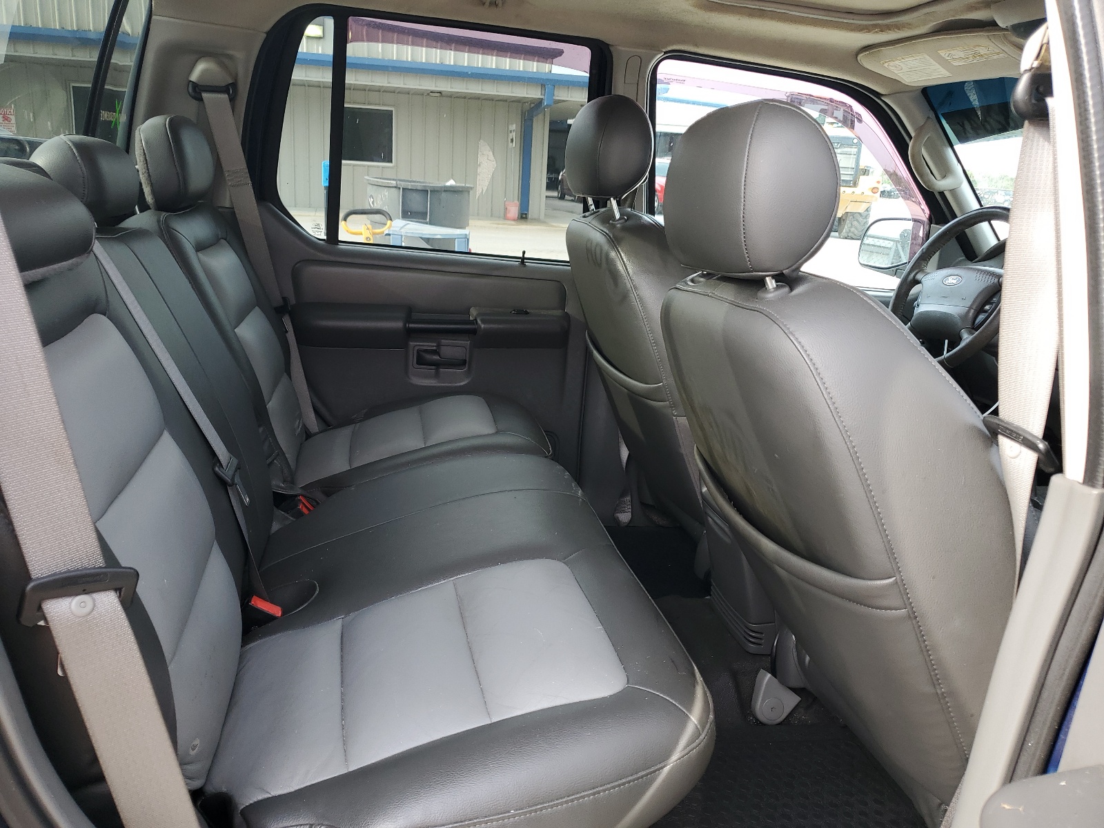 1FMZU67K64UC12952 2004 Ford Explorer Sport Trac