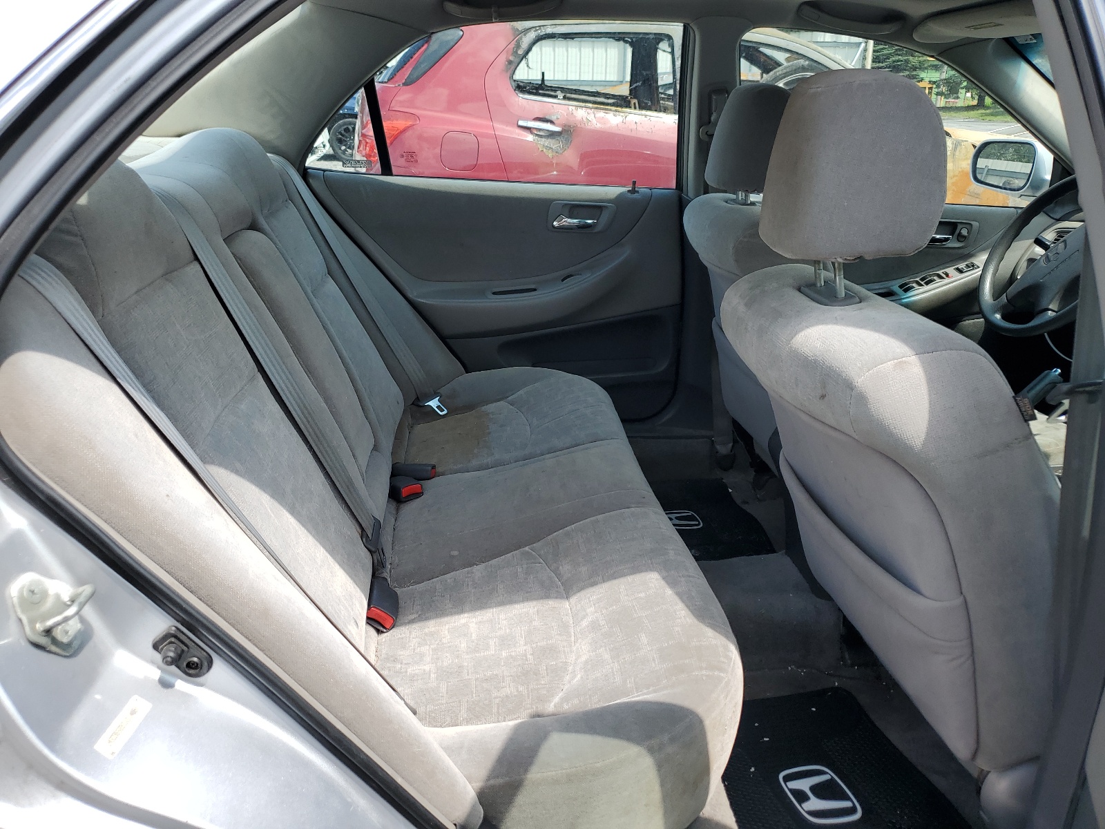 1HGCG65881A134598 2001 Honda Accord Ex