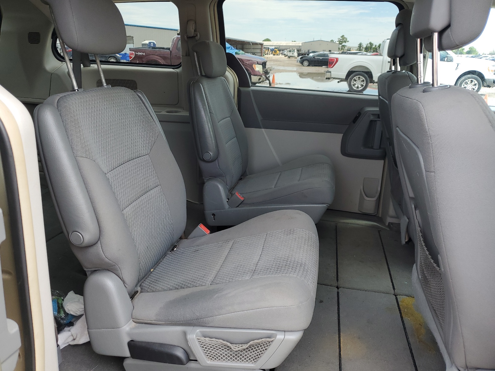 2A4RR5D18AR491433 2010 Chrysler Town & Country Touring