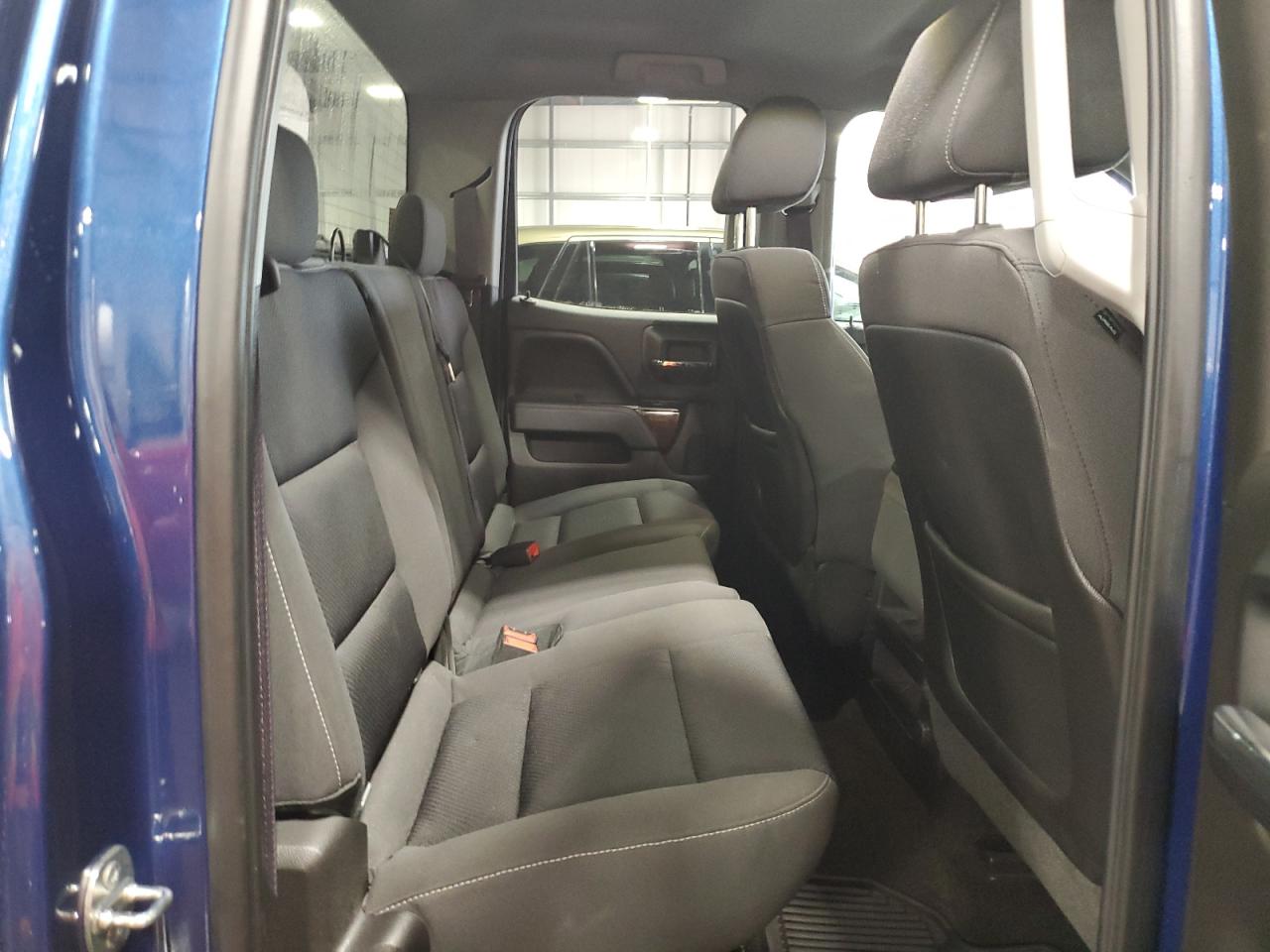 2015 GMC Sierra - Image 10