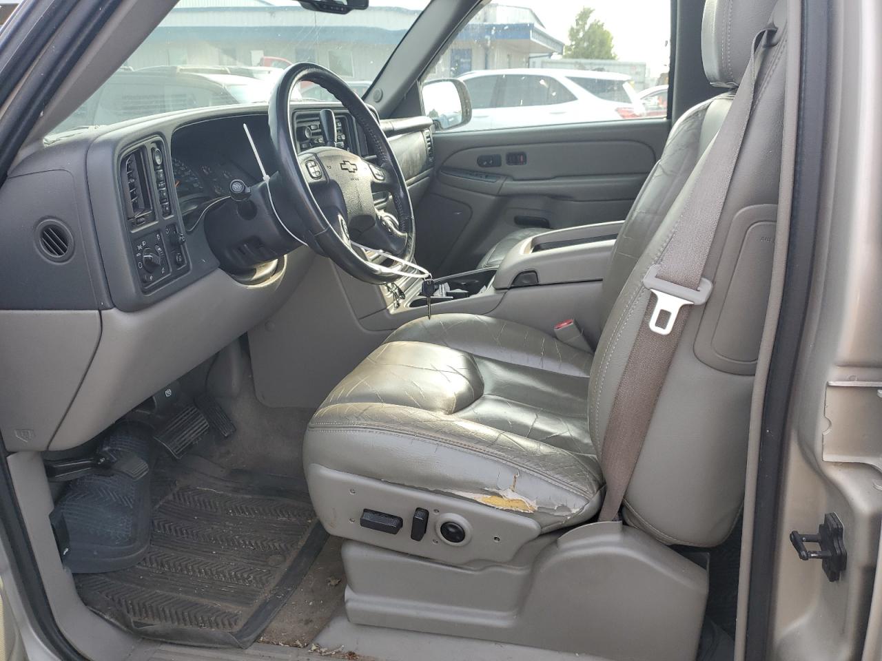 2004 Chevrolet Tahoe K1500 VIN: 1GNEK13Z74R137400 Lot: 65365114