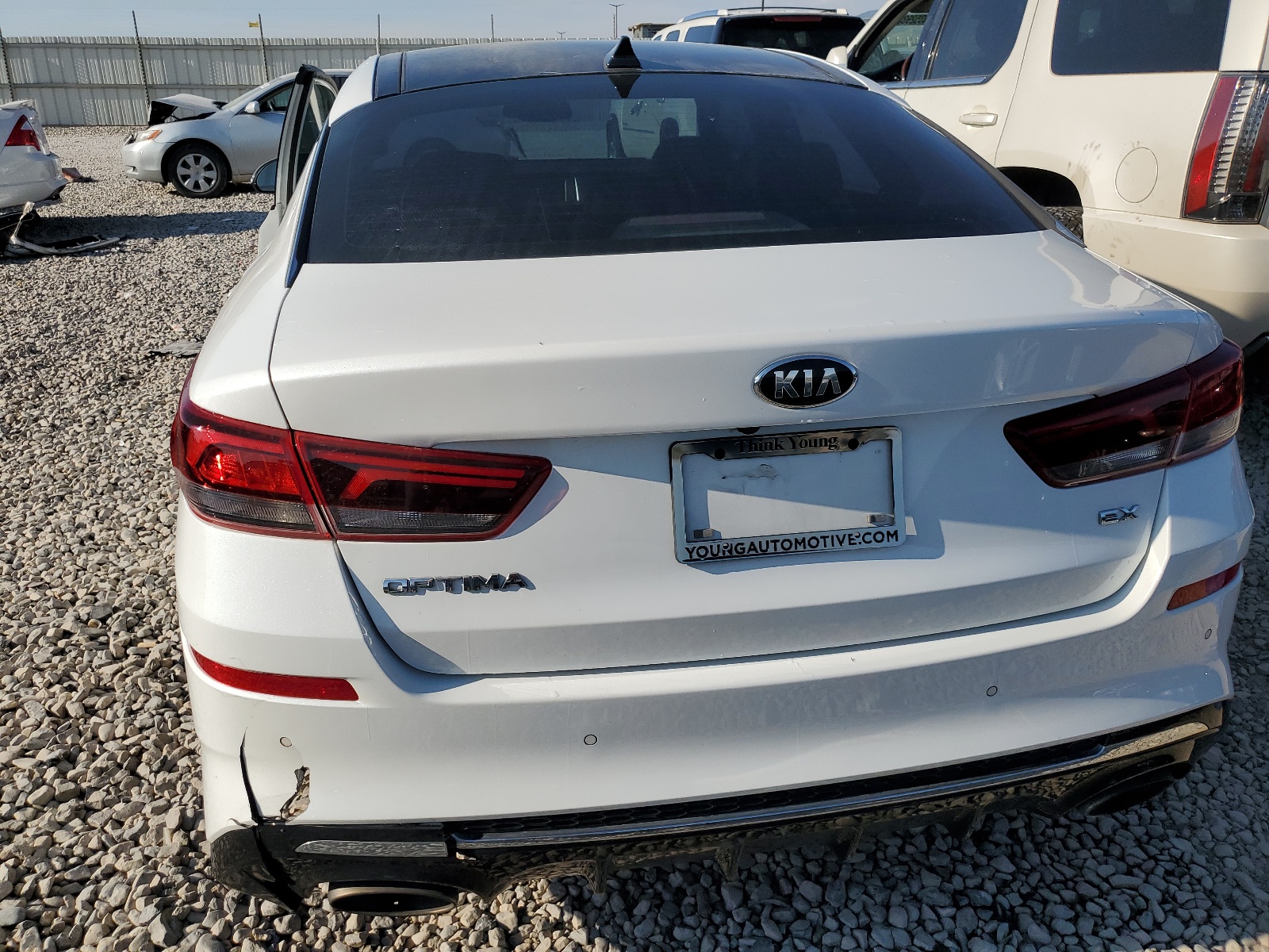 5XXGU4L17LG450200 2020 Kia Optima Ex