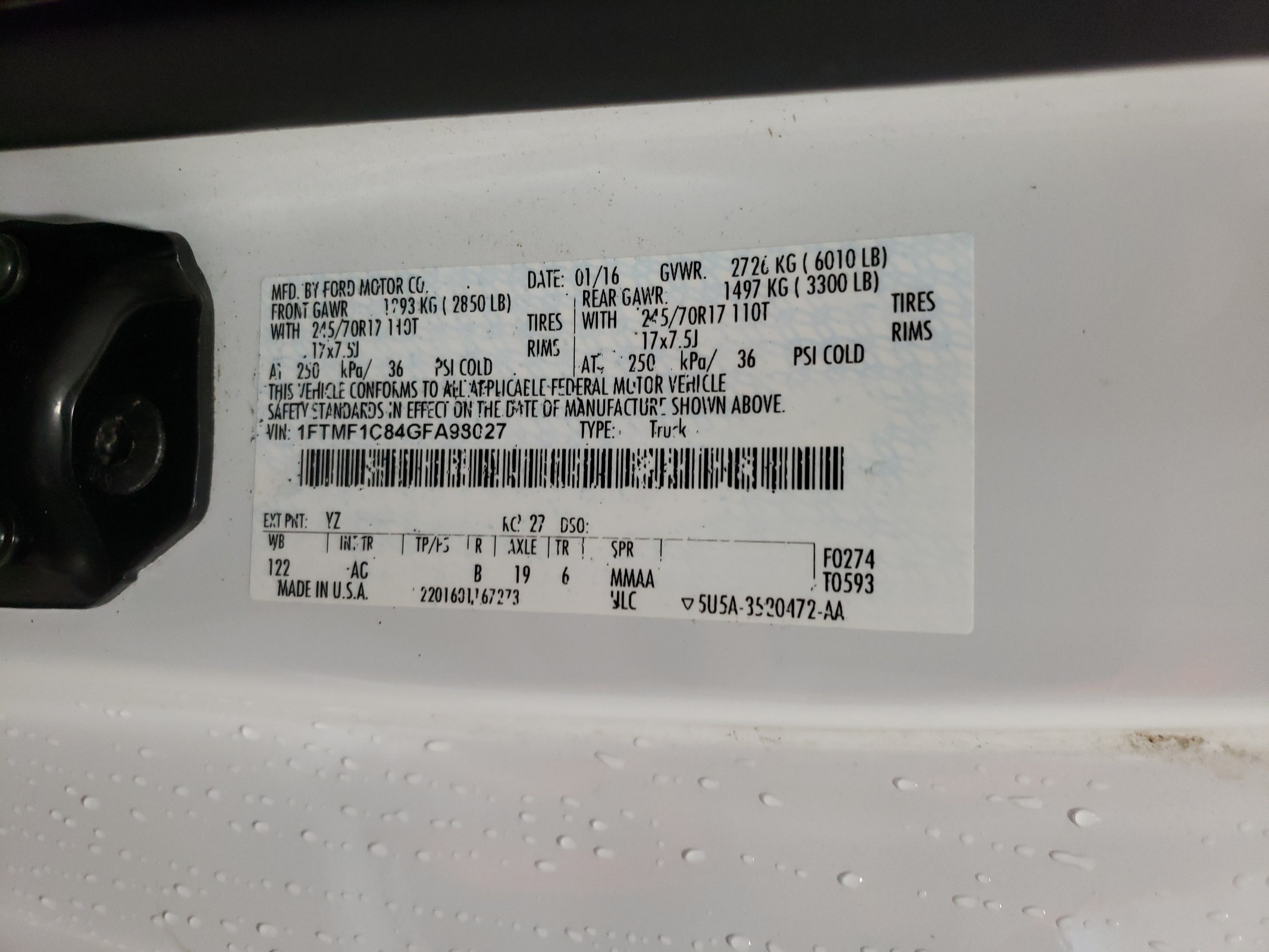 2016 Ford F150 vin: 1FTMF1C84GFA98027