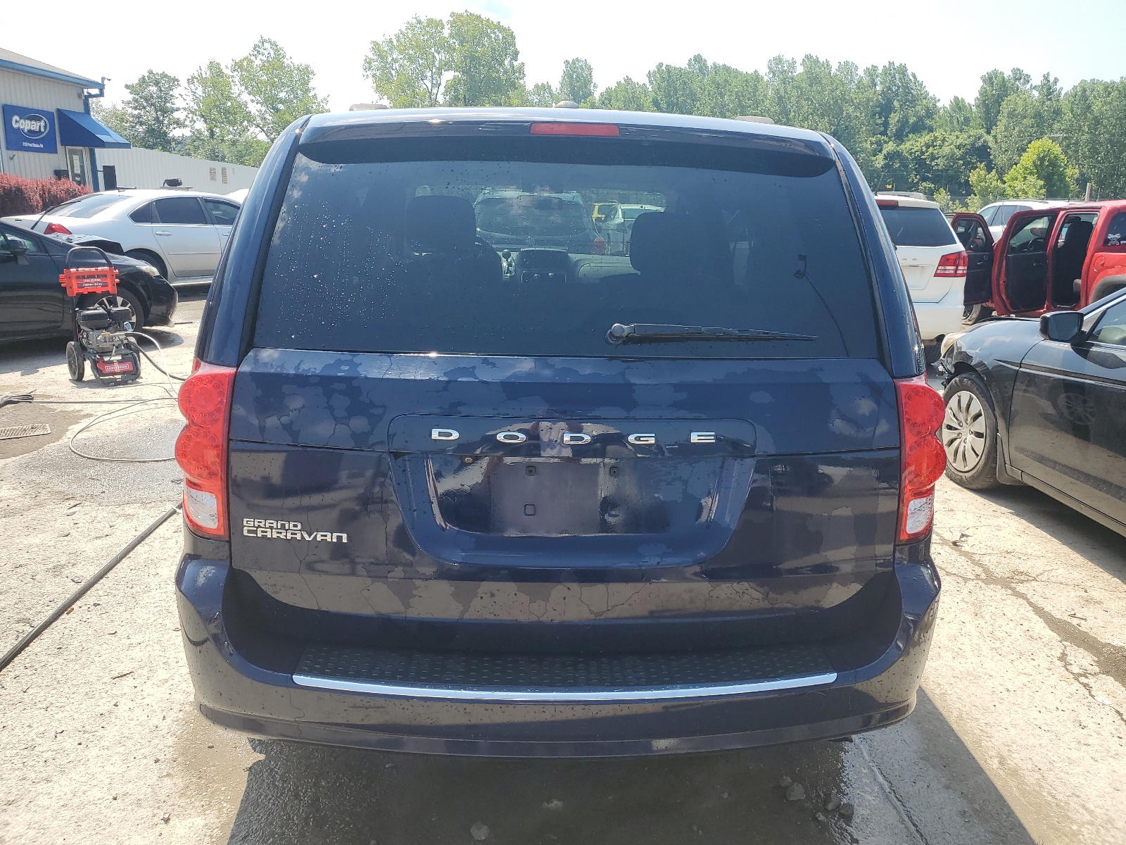 2C4RDGCG8DR800067 2013 Dodge Grand Caravan Sxt