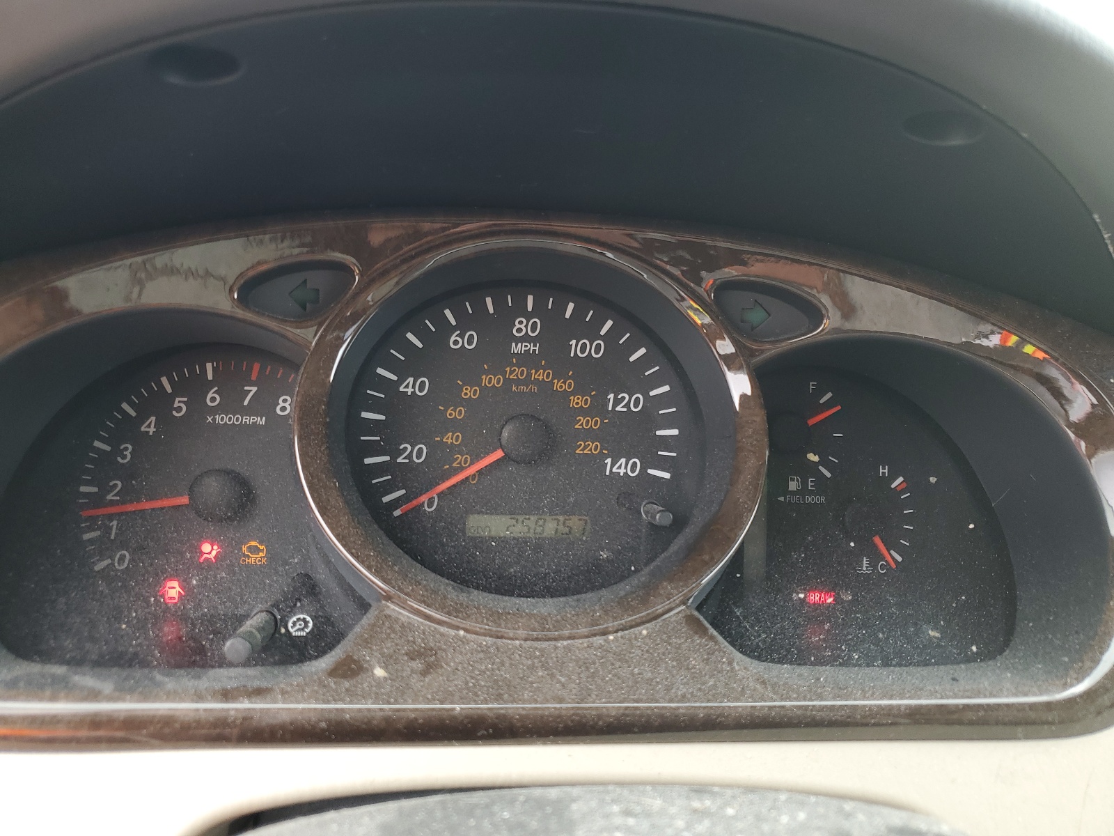 JTEGF21A030098365 2003 Toyota Highlander Limited