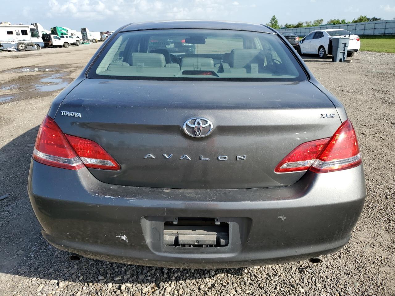 2007 Toyota Avalon Xl VIN: 4T1BK36B77U218447 Lot: 62705894