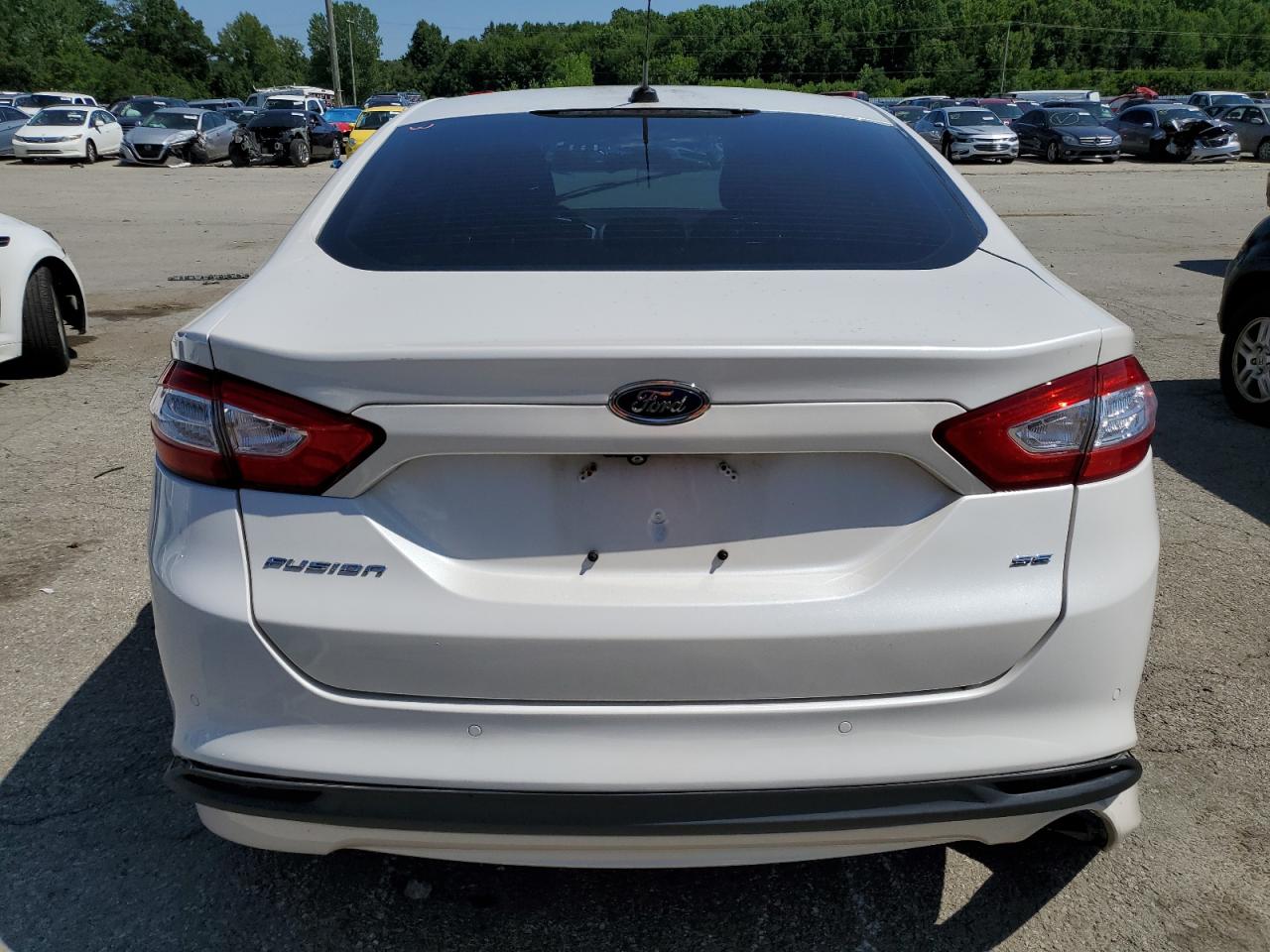 3FA6P0H75FR176340 2015 Ford Fusion Se