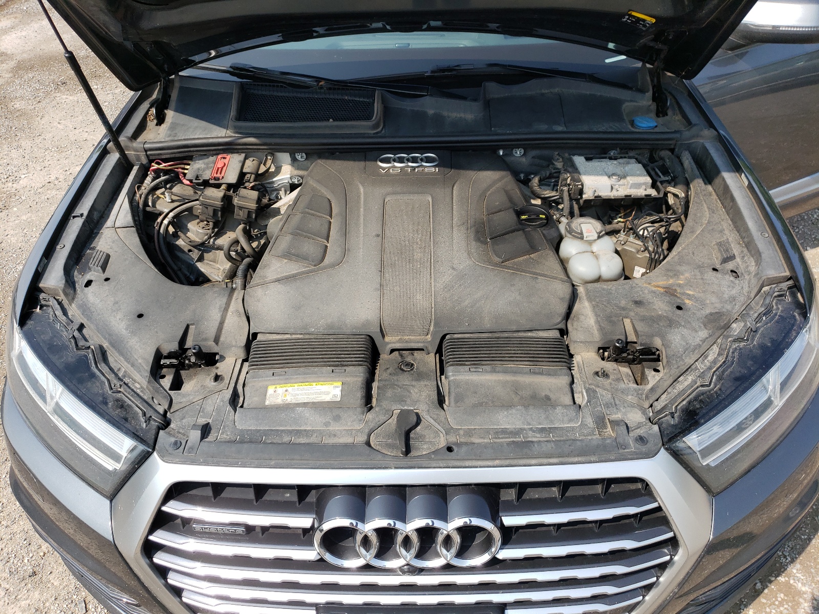 WA1WAAF73JD001407 2018 Audi Q7 Technik S-Line