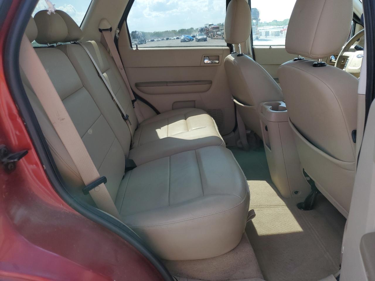 2008 Ford Escape Limited VIN: 1FMCU04118KA17907 Lot: 63065374