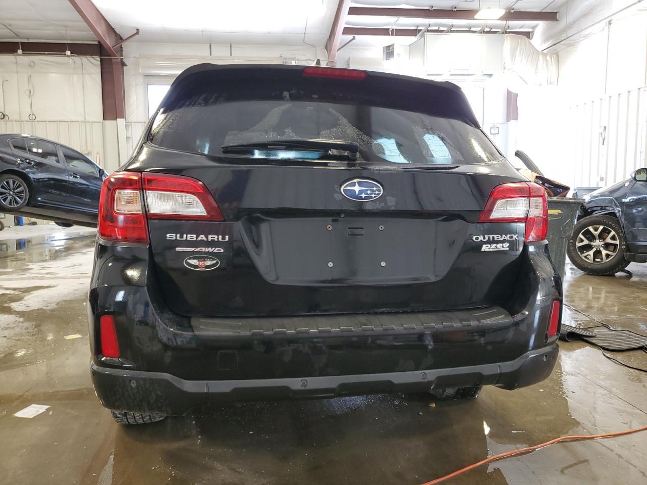 2017 Subaru Outback Touring VIN: 4S4BSATC2H3254555 Lot: 62474344