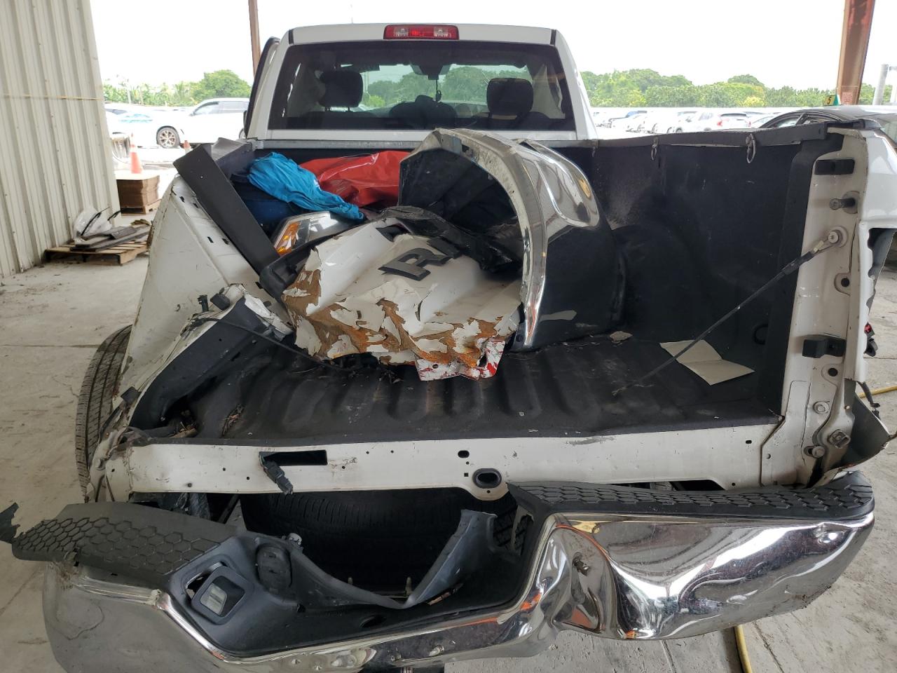 2019 Ram 1500 Classic Tradesman VIN: 3C6JR6DT9KG546755 Lot: 61724324