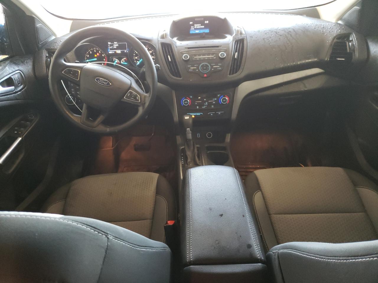 1FMCU9GD3HUE00424 2017 Ford Escape Se