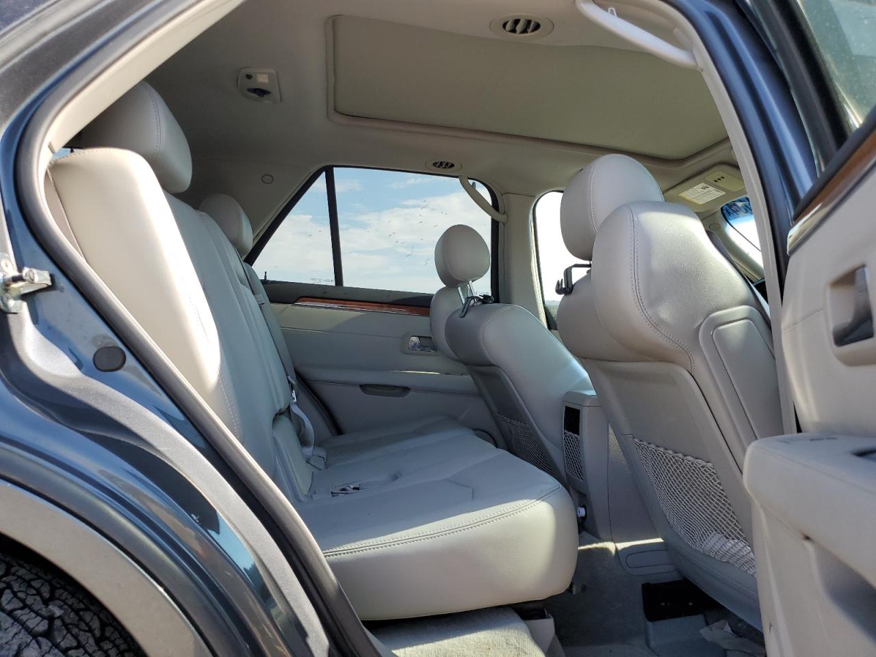 2008 Cadillac Srx VIN: 1GYEE637880128687 Lot: 64224134