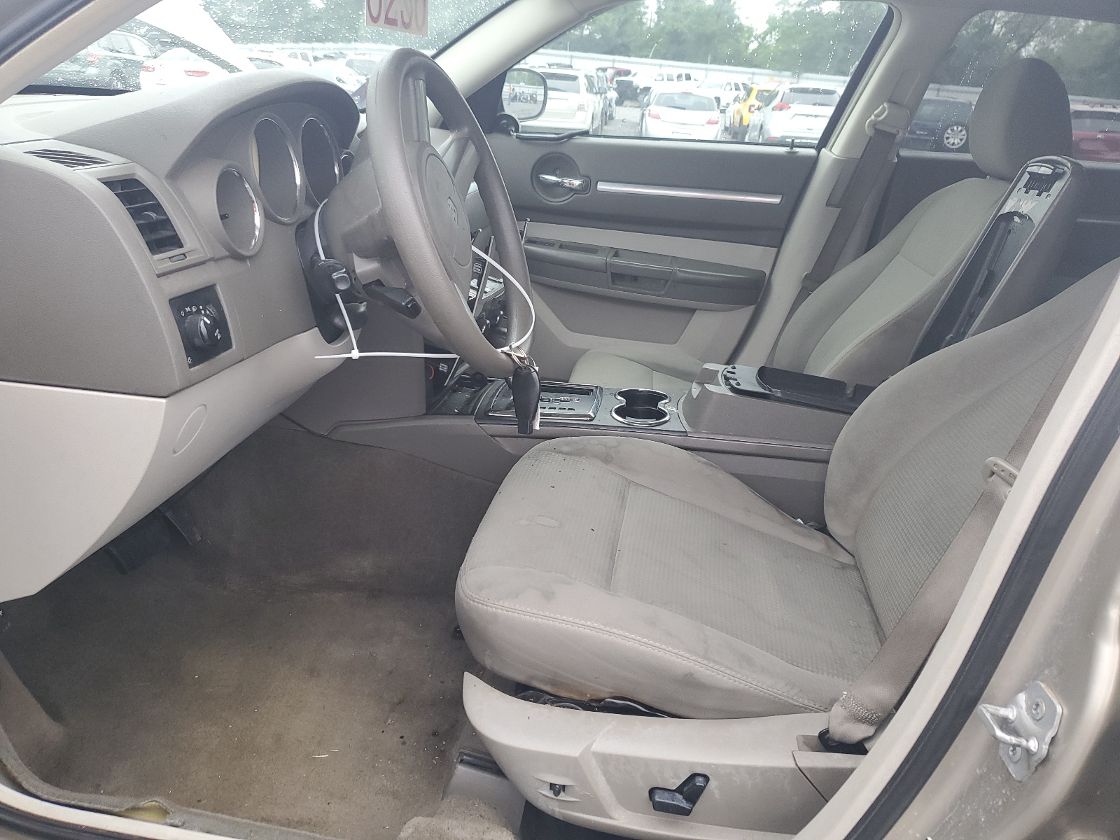 2D4FV37V88H225999 2008 Dodge Magnum Sxt