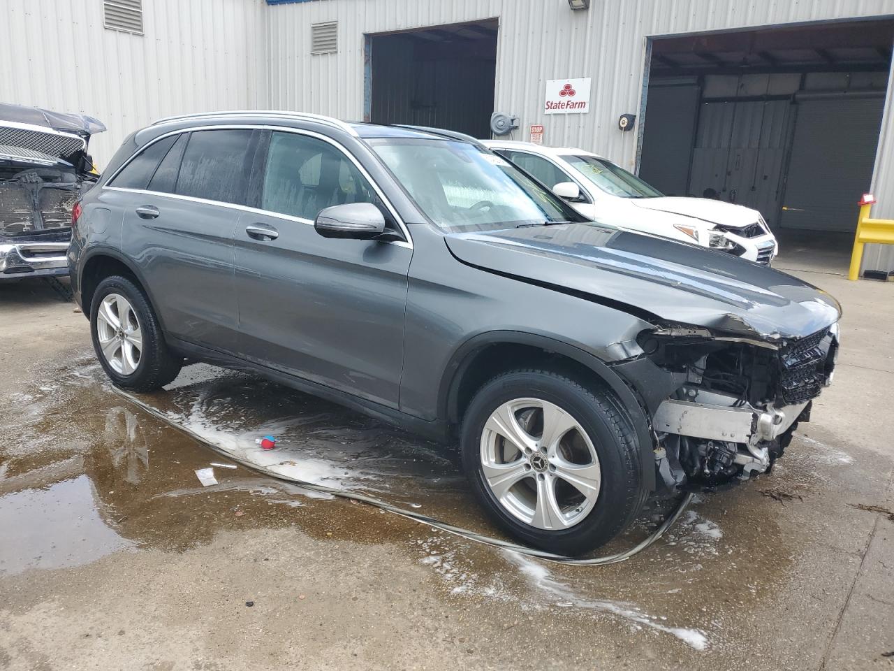 VIN WDC0G4JB8JV031272 2018 MERCEDES-BENZ GLC-CLASS no.4