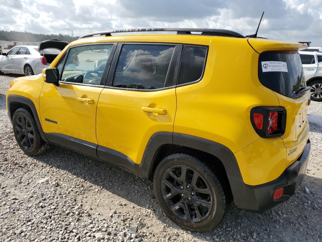 ZACCJABB9JPH39670 2018 JEEP RENEGADE - Image 2