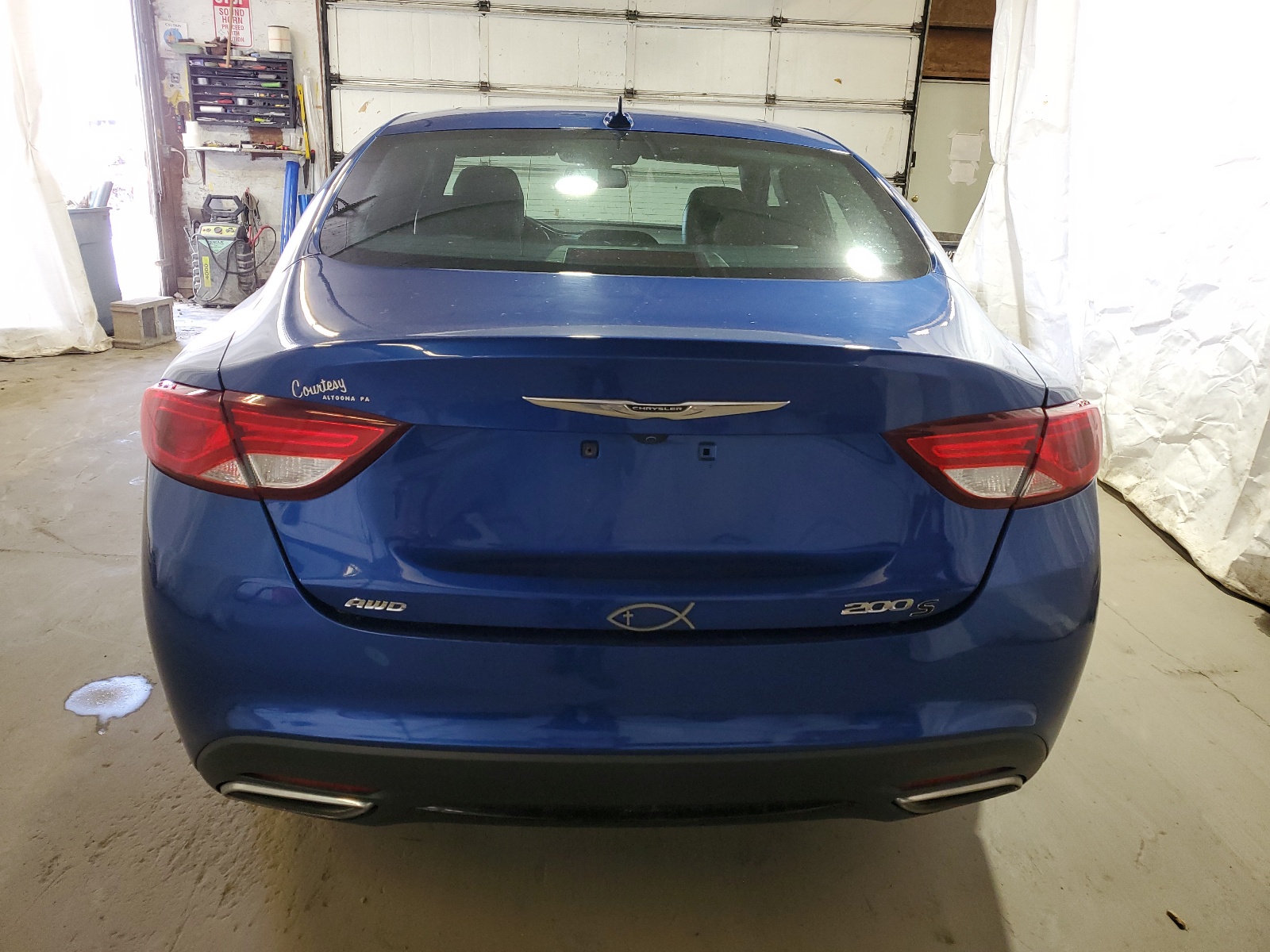 1C3CCCDG0FN718046 2015 Chrysler 200 S