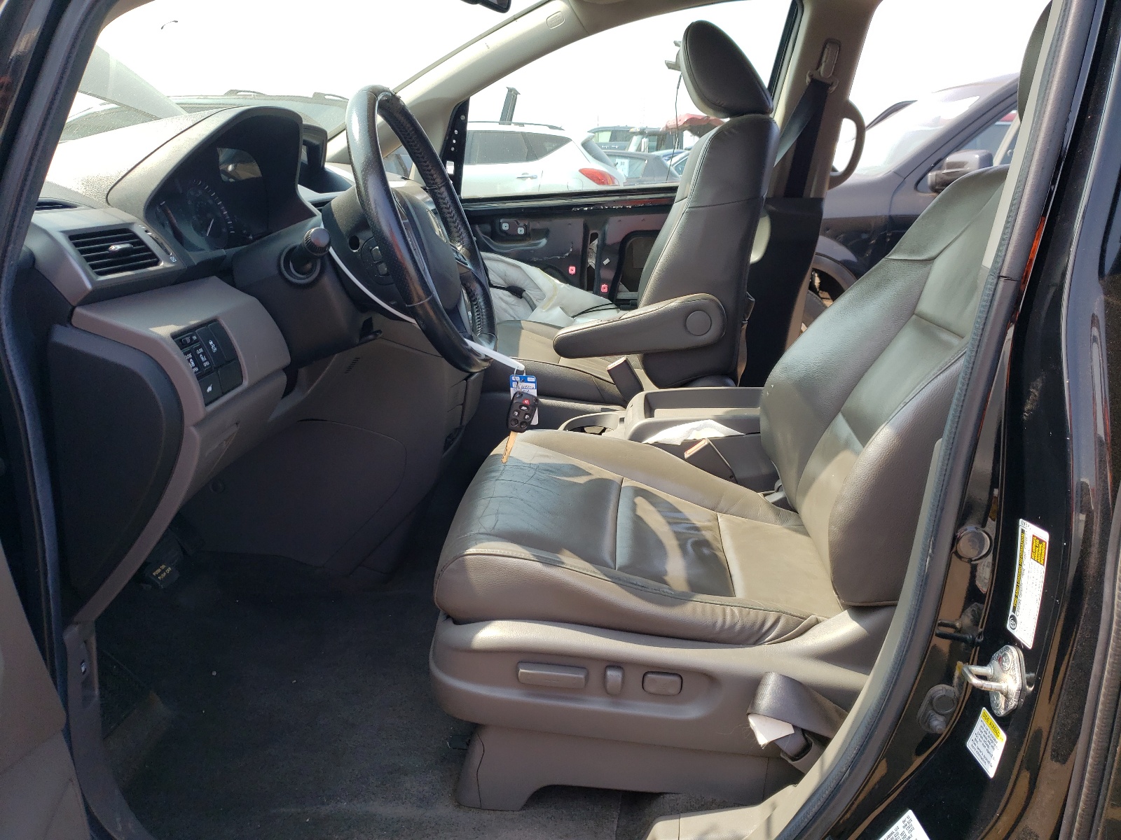 5FNRL5H68CB087320 2012 Honda Odyssey Exl