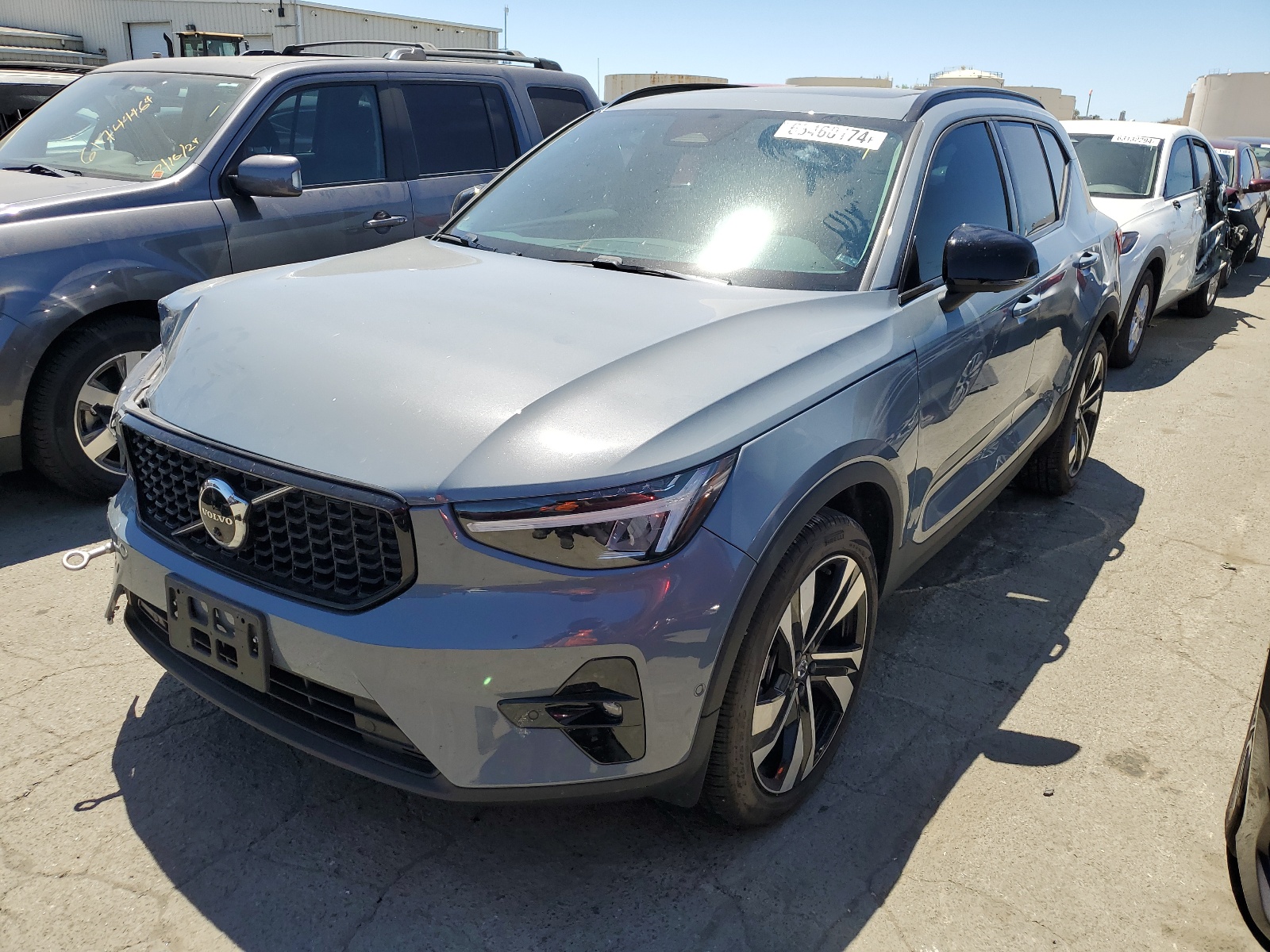 YV4L12UW6P2075639 2023 Volvo Xc40 Plus