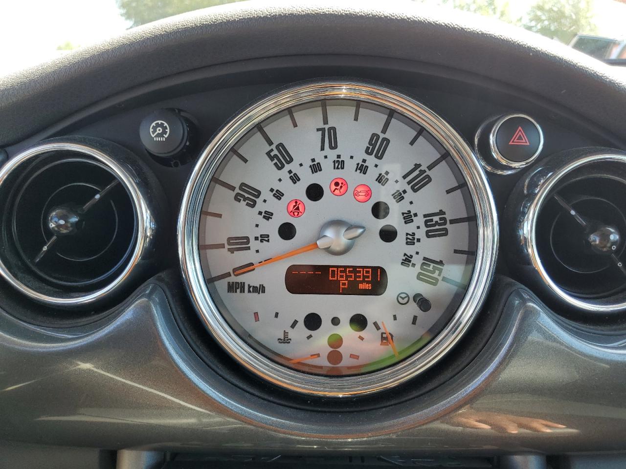 2006 Mini Cooper VIN: WMWRC33556TJ79003 Lot: 63146924