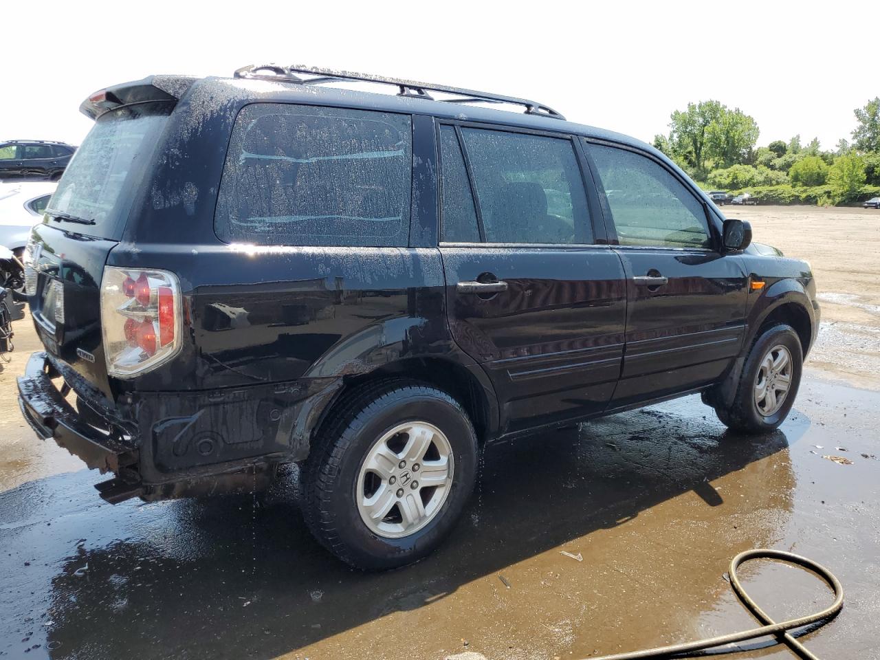 2006 Honda Pilot Lx VIN: 2HKYF18186H519801 Lot: 63056524