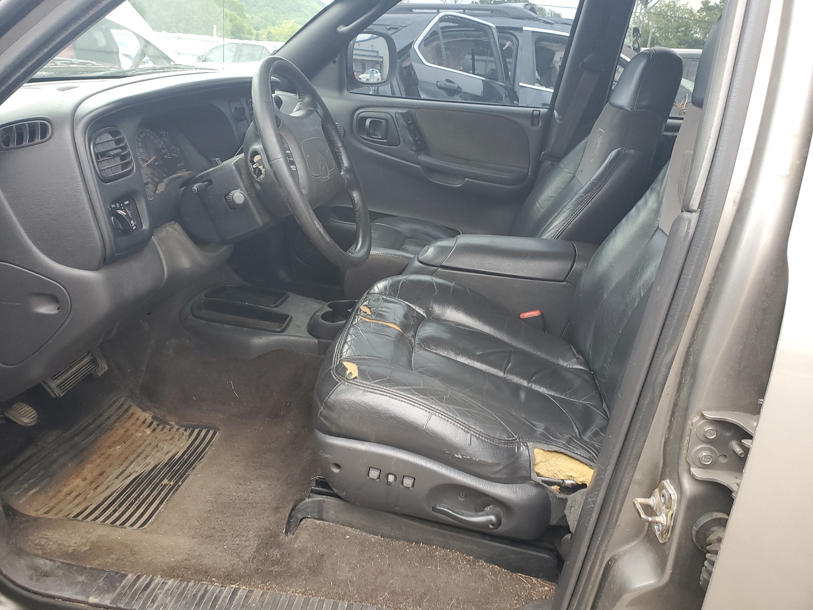 1B4HR28Y1XF618382 1999 Dodge Durango