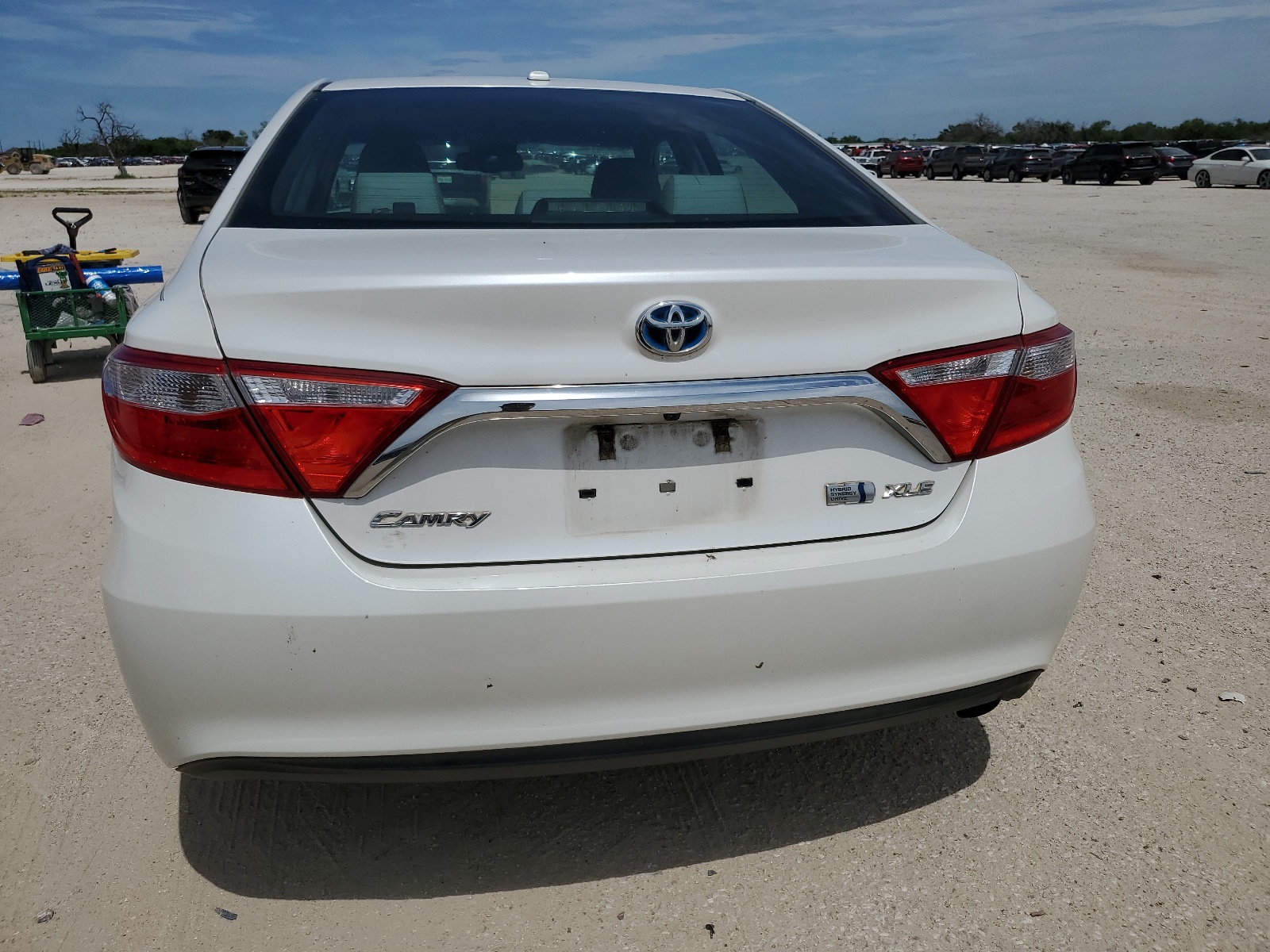 2015 Toyota Camry Hybrid vin: 4T1BD1FK8FU160359