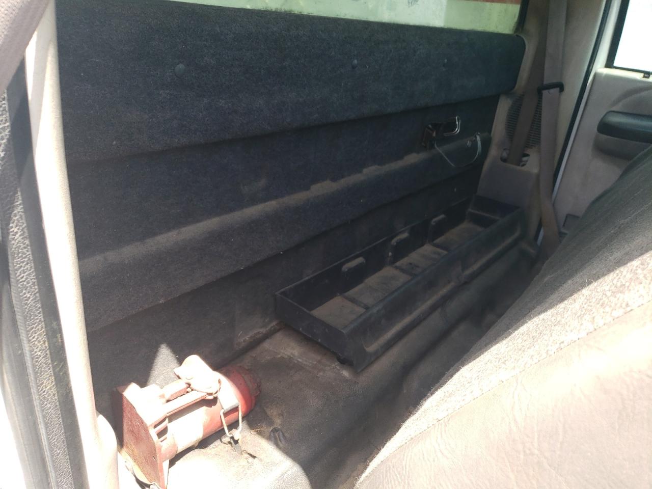 2001 Ford F450 Super Duty VIN: 1FDXF46F51EB22093 Lot: 66890084