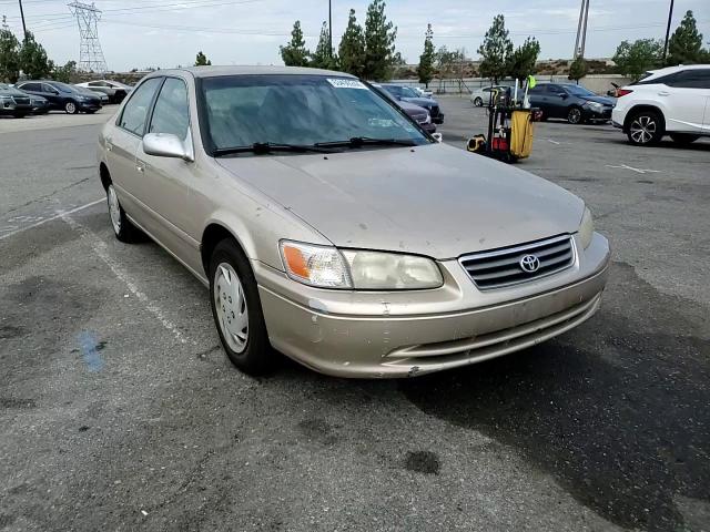2000 Toyota Camry Ce VIN: JT2BG22K1Y0413029 Lot: 63490244