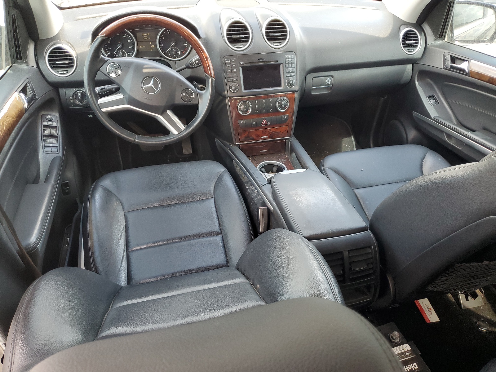 4JGBB5GB9AA604211 2010 Mercedes-Benz Ml 350