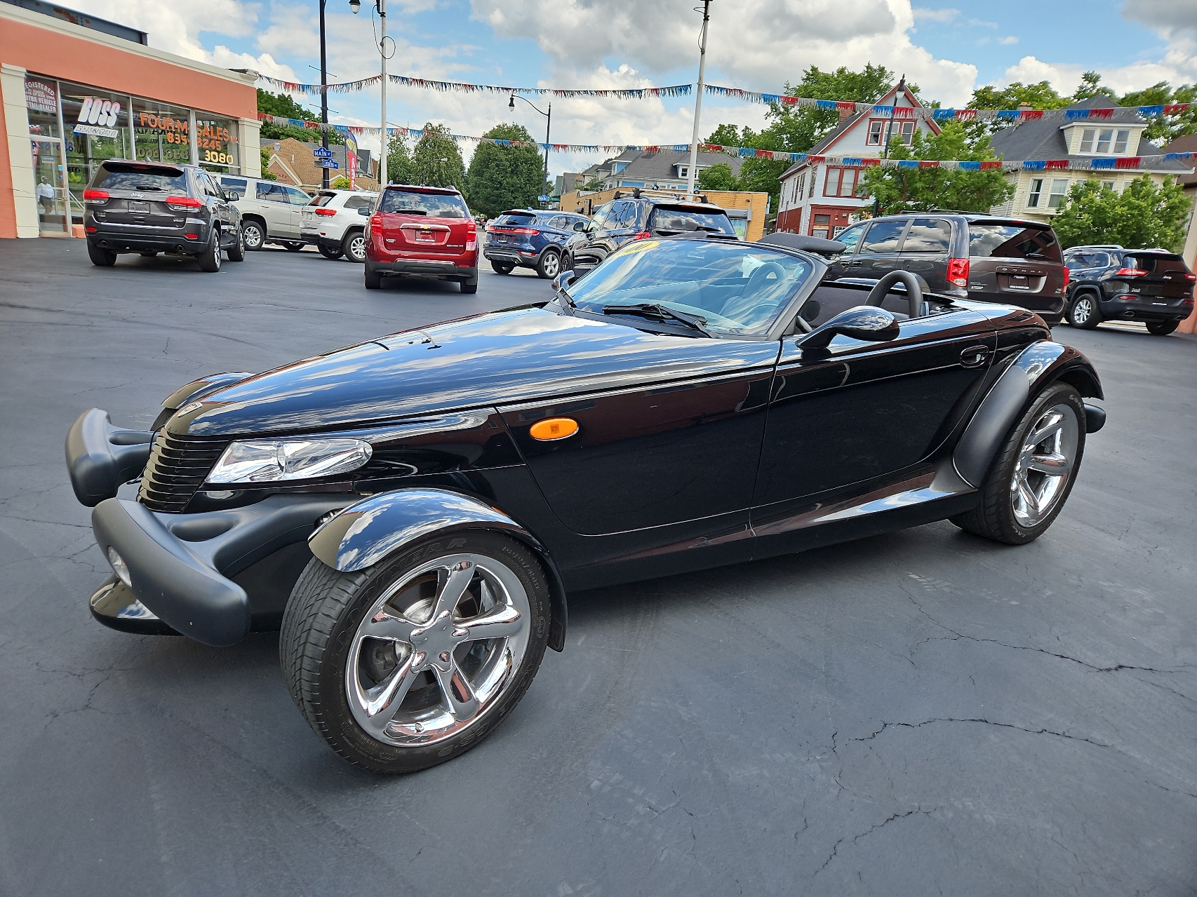 1P3EW65G3YV604363 2000 Plymouth Prowler