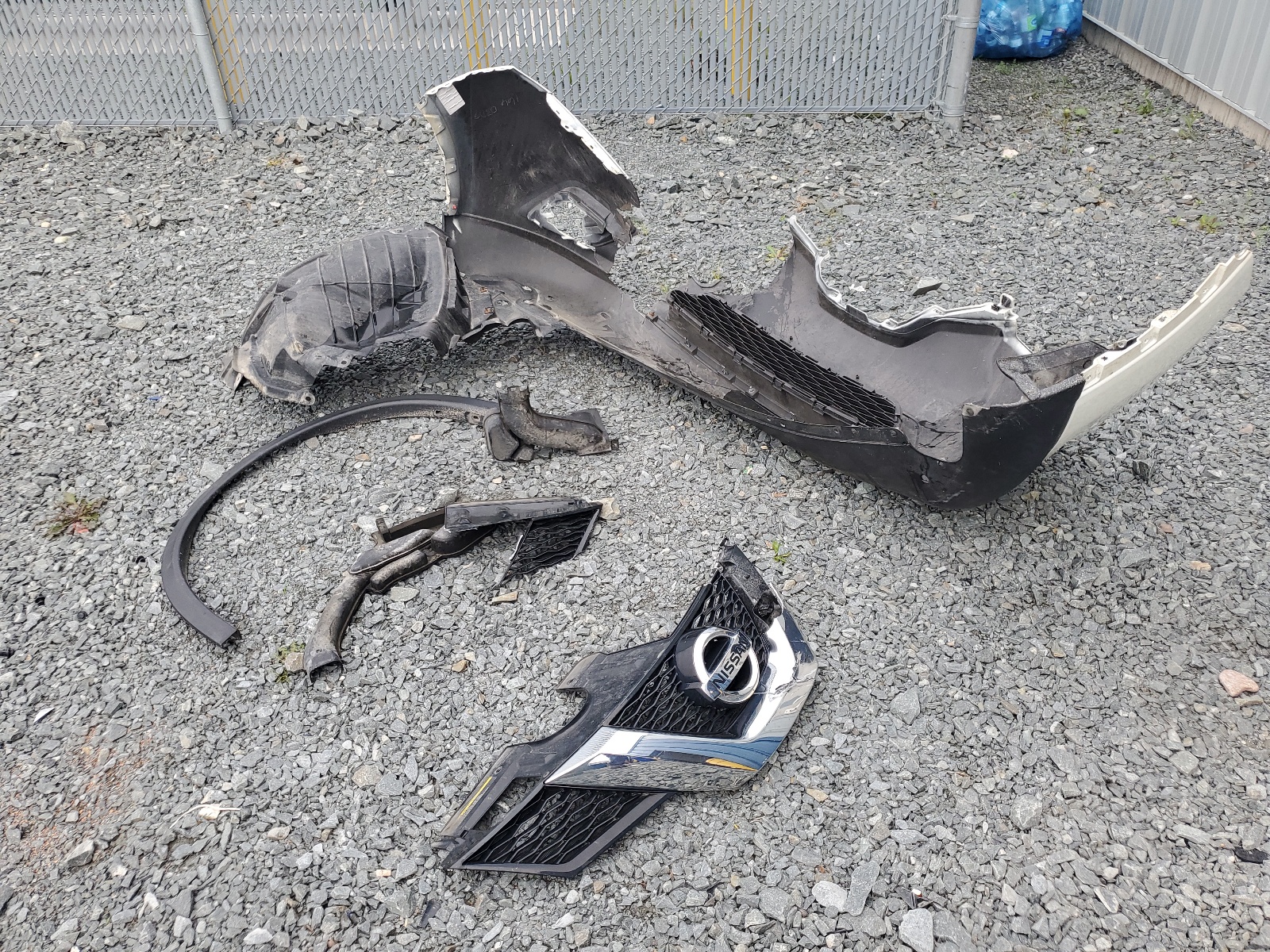 5N1AT2MV5FC844566 2015 Nissan Rogue S