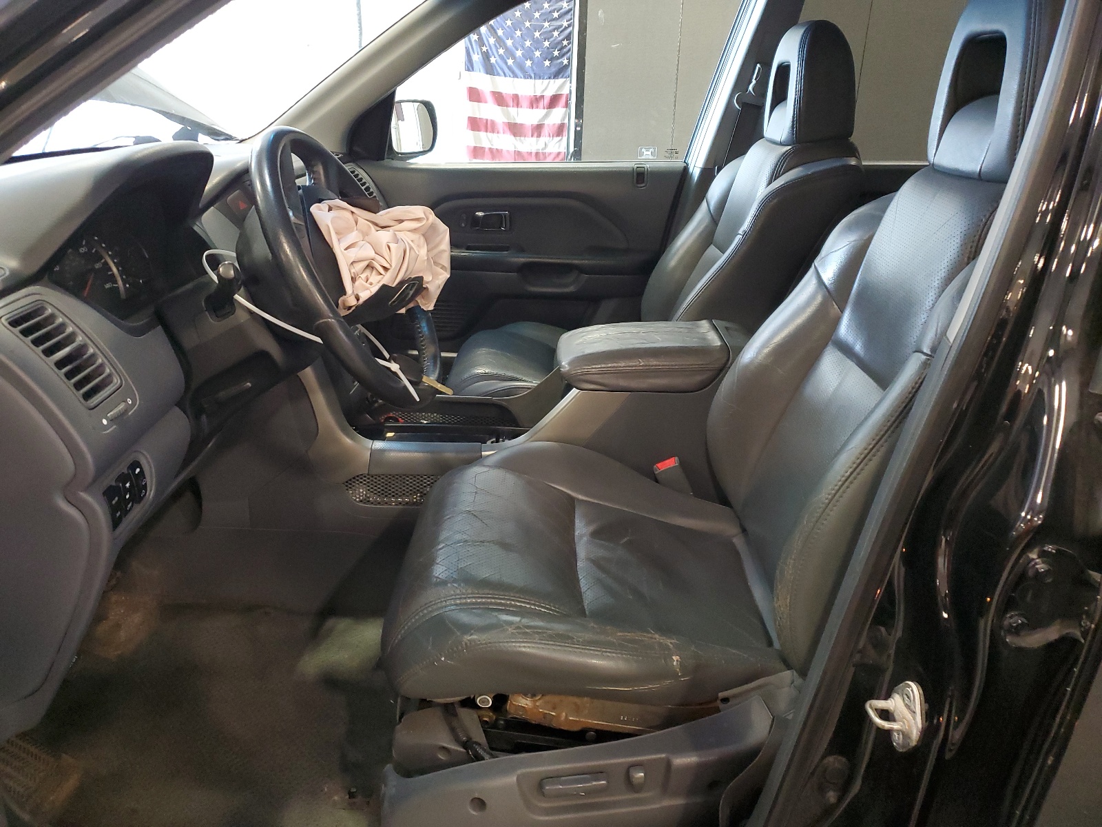 5FNYF18565B049400 2005 Honda Pilot Exl