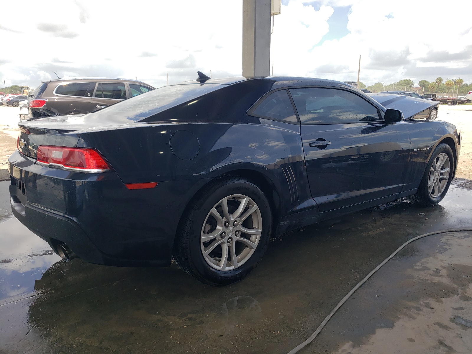 2014 Chevrolet Camaro Ls vin: 2G1FA1E3XE9173398