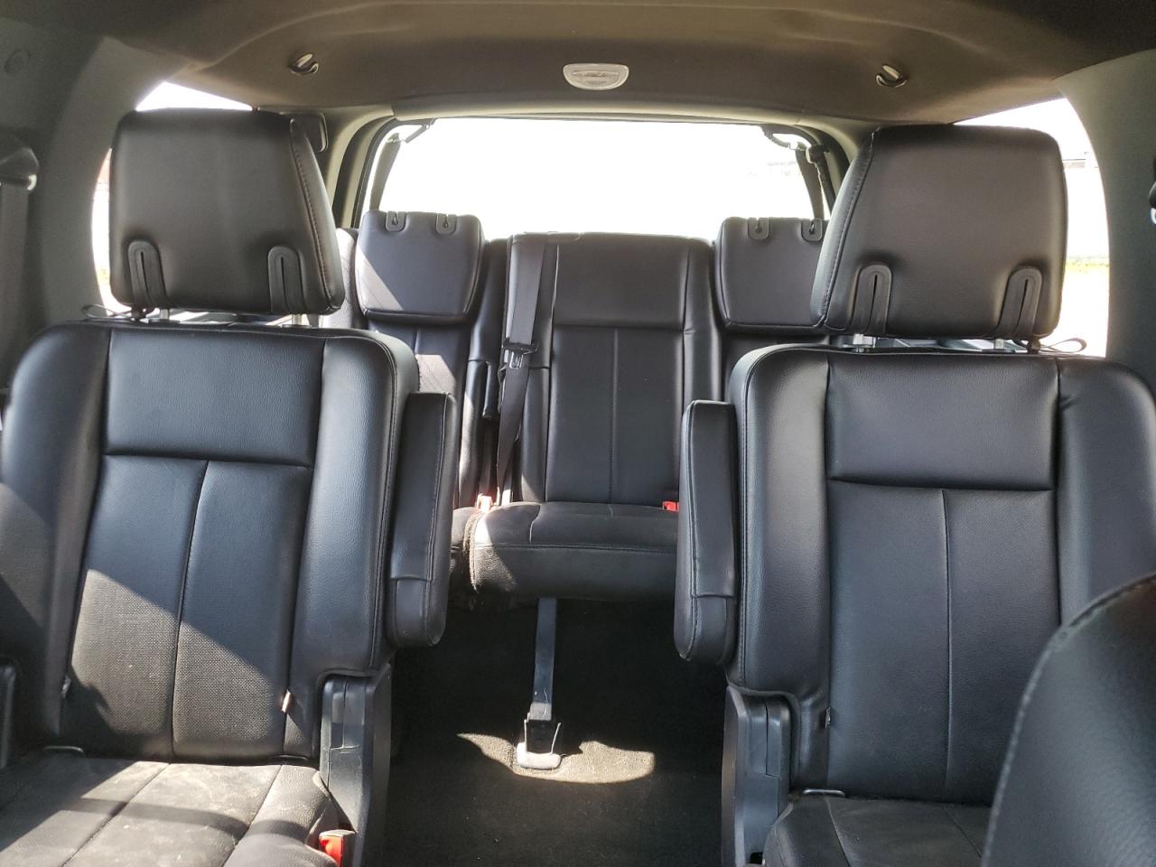 2016 Ford Expedition Xlt VIN: 1FMJU1JT1GEF15718 Lot: 63370524