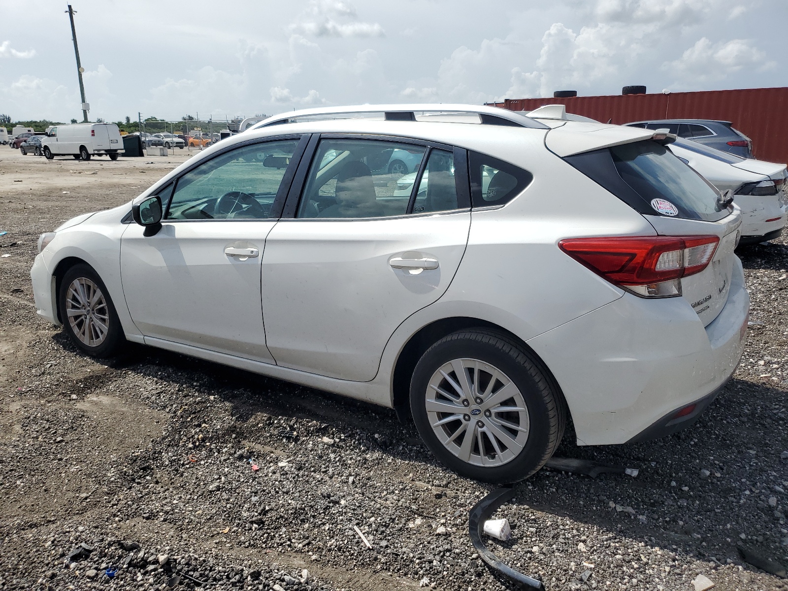 2017 Subaru Impreza Premium vin: 4S3GTAB69H3728682