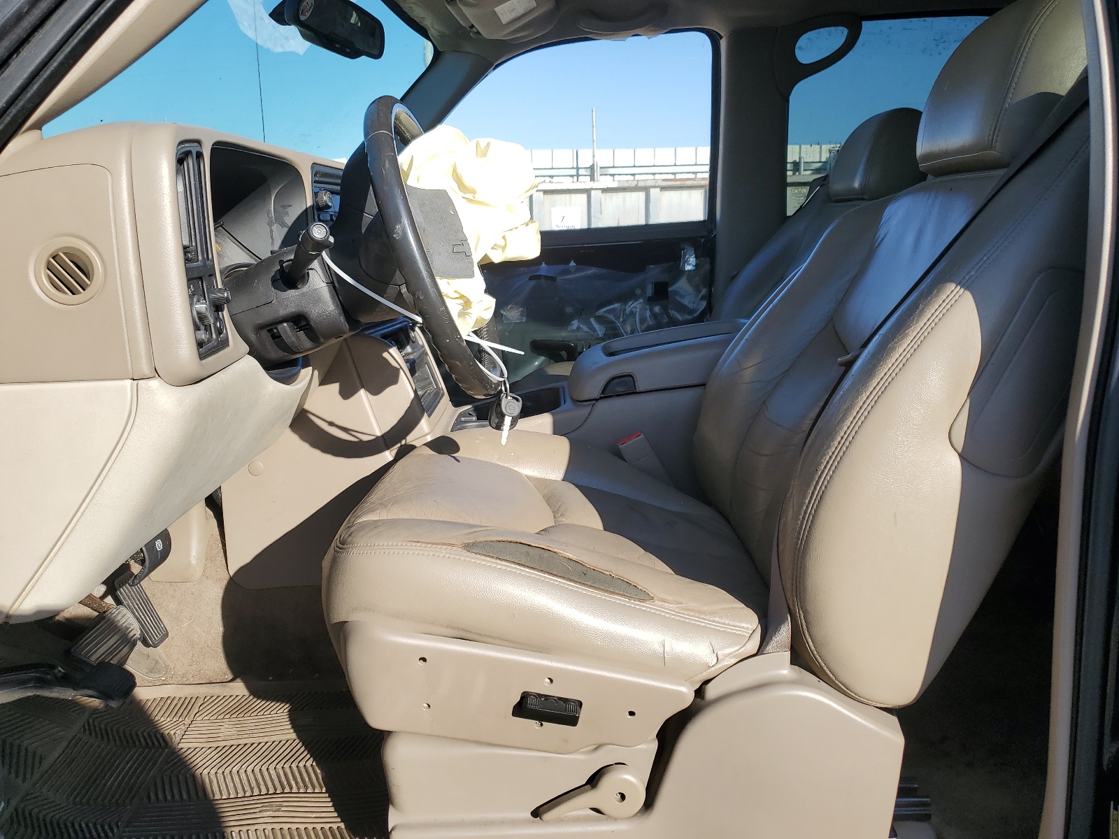 1GNEC13ZX4R165723 2004 Chevrolet Tahoe C1500