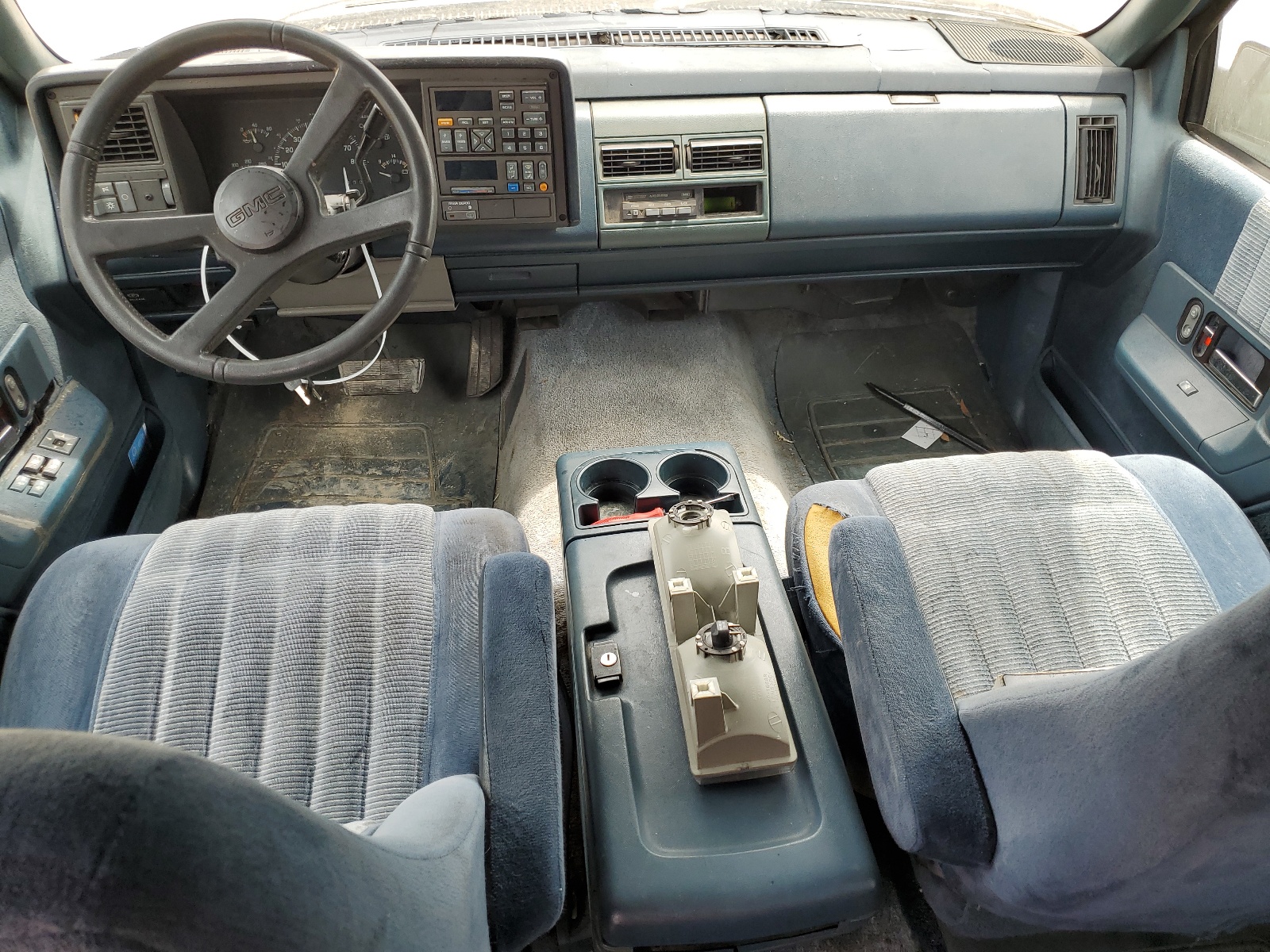 1GKEC16K2RJ741340 1994 GMC Suburban C1500