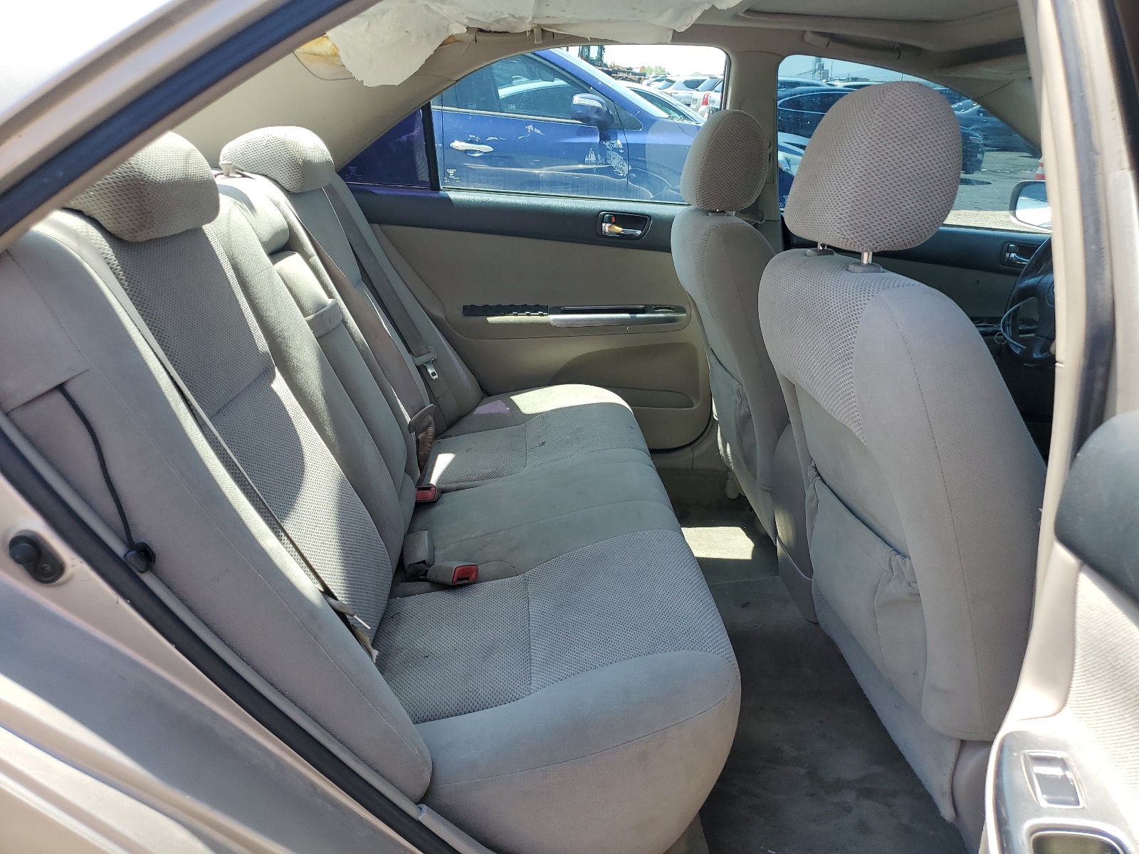 4T1BA32KX4U017324 2004 Toyota Camry Se