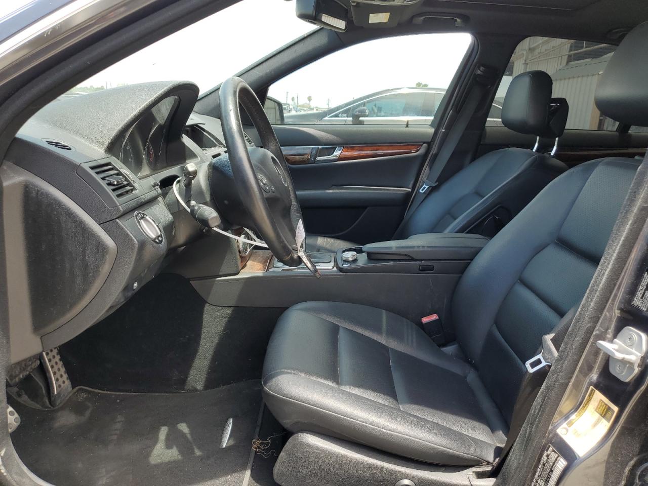 2010 Mercedes-Benz C 300 VIN: WDDGF5EB8AR096936 Lot: 63785224