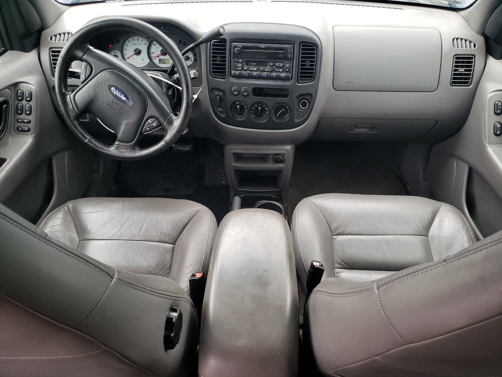 1FMYU04121KE76326 2001 Ford Escape Xlt