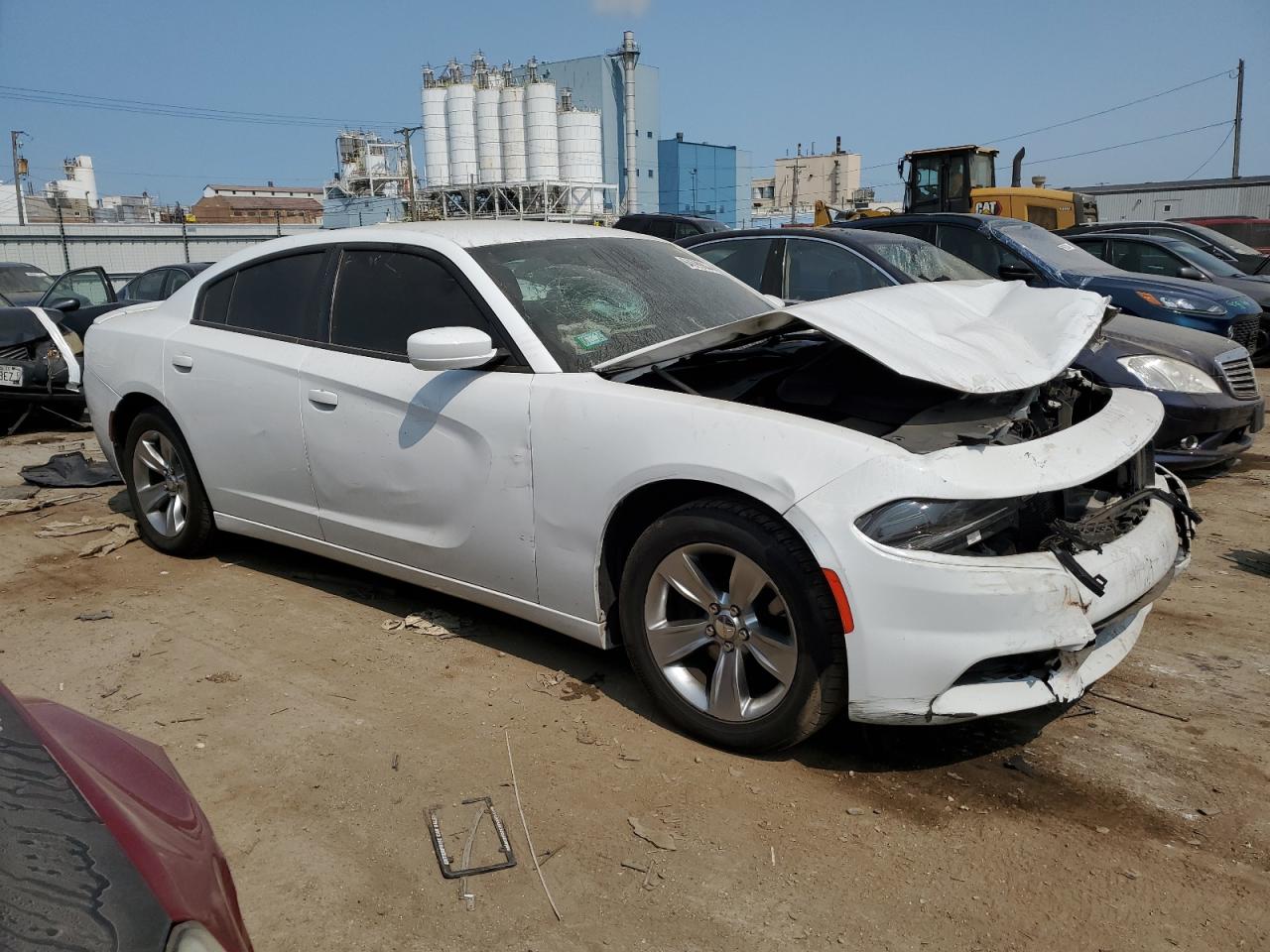 VIN 2C3CDXBG7FH726323 2015 DODGE CHARGER no.4