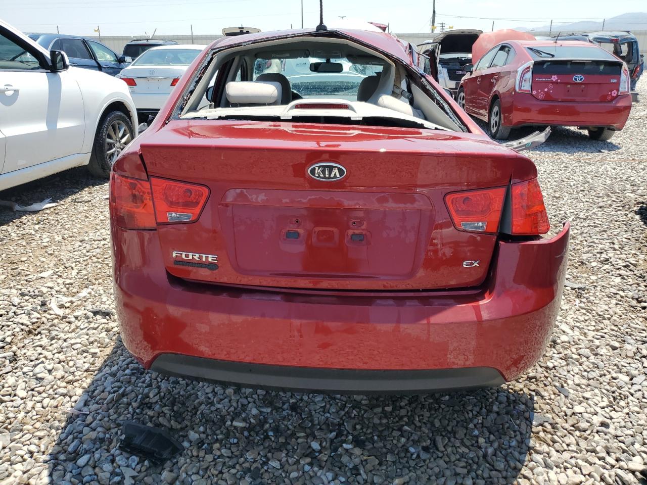 2010 Kia Forte Ex VIN: KNAFU4A25A5857521 Lot: 62256884