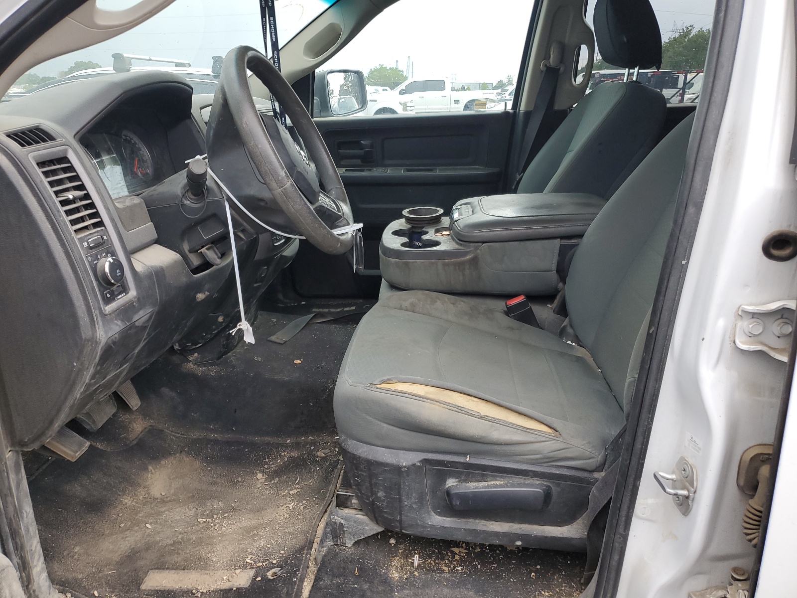 1C6RR7FT0JS186739 2018 Ram 1500 St