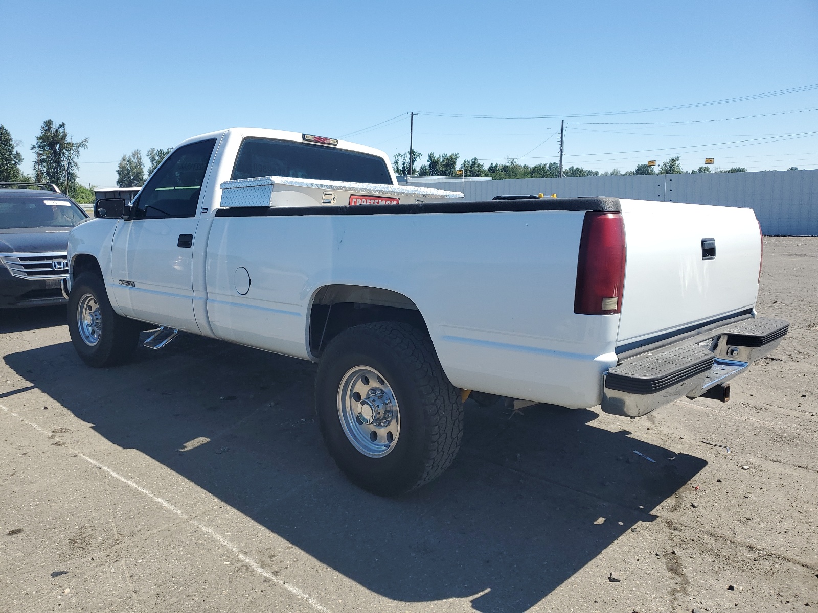 1GBGC34R0WE187207 1998 Chevrolet Gmt-400 C3500