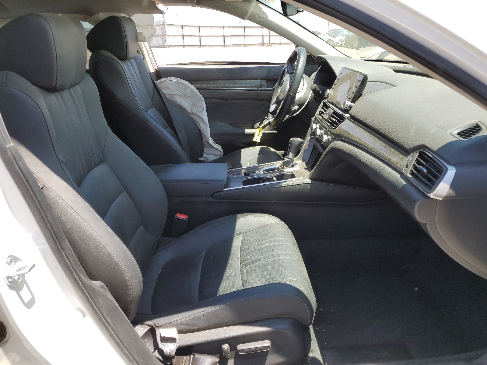 1HGCV1F49NA070792 2022 Honda Accord Sport Se