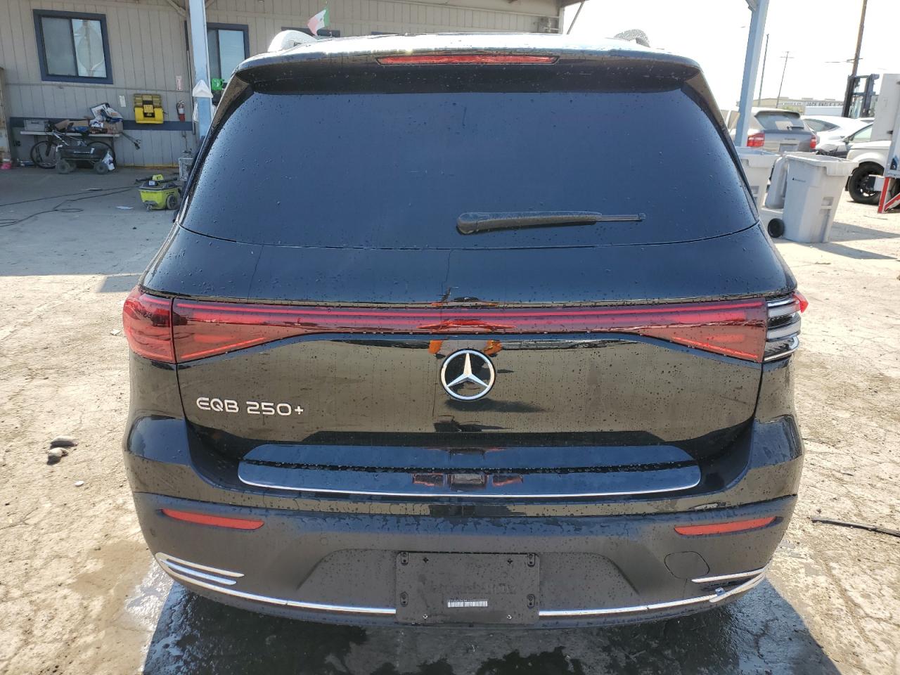 W1N9M0CB8RN092329 2024 Mercedes-Benz Eqb 250+