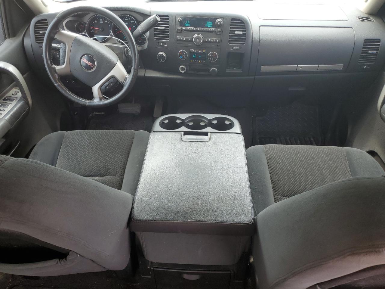 2008 GMC Sierra K2500 Heavy Duty VIN: 1GTHK23K48F122777 Lot: 61894794