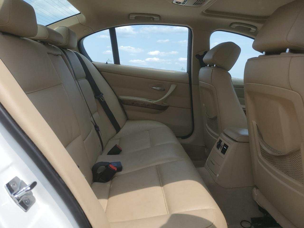 2007 BMW 328 Xi VIN: WBAVC93527KX56501 Lot: 64776754