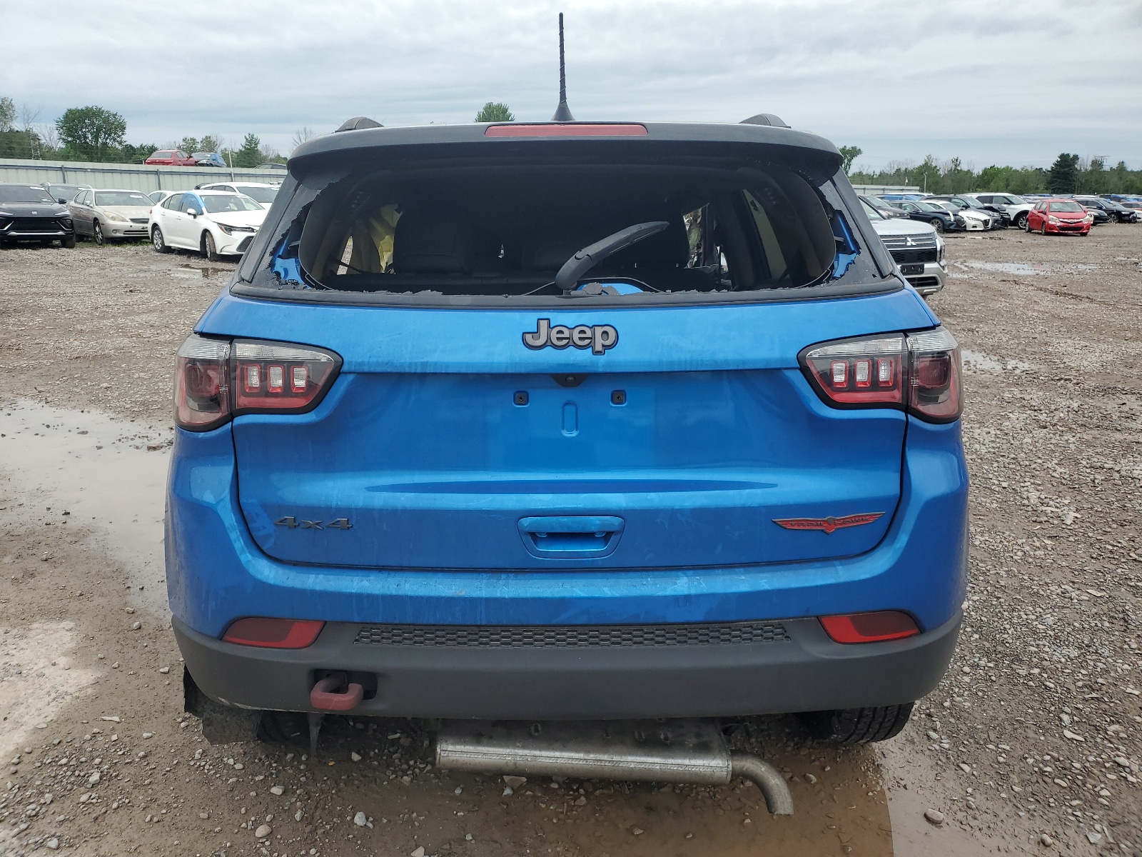 3C4NJDDB7NT208893 2022 Jeep Compass Trailhawk